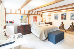 Bed & Breakfast of Art